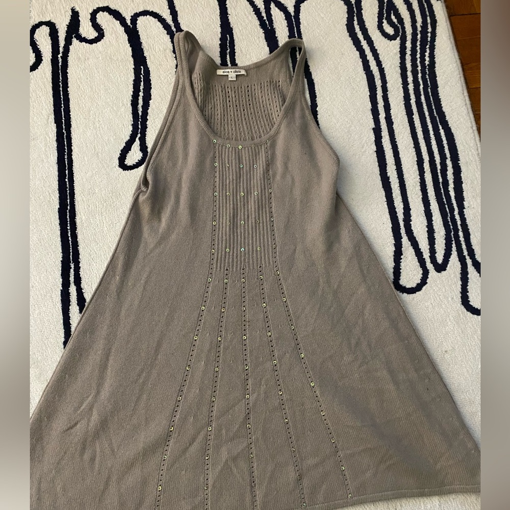 Alice and Olivia tan, wool and iridescent sequins rainbow dress Size L large EUC